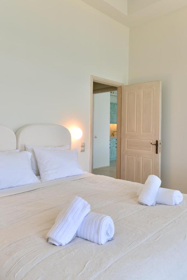 White Memories, Seafront Luxury Apartment Mykonos Mykonos Town Exteriör bild